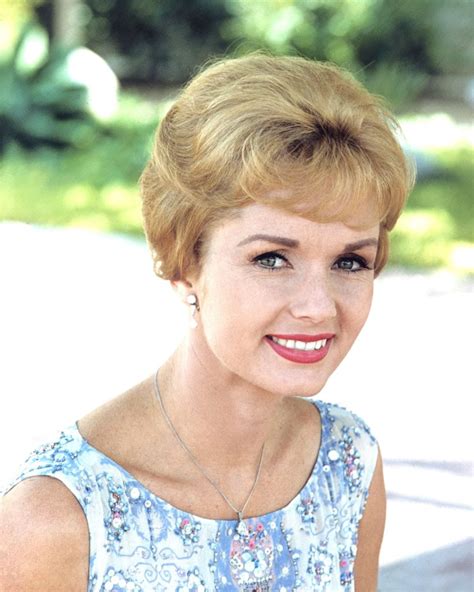  Debbie Reynolds' Net Worth and Financial Success 