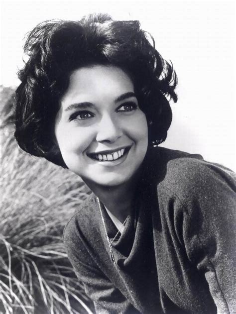  Early Years and Career Beginnings of the Brazilian Actress 