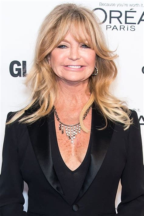  Lesser-known Facts about Goldie Hawn 