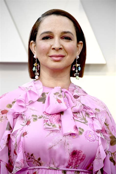  Maya Rudolph's Fashion Sense and Style 