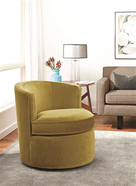  Optimizing Your Room with a Vibrant Accent Seat: Small Spaces, Big Impact 