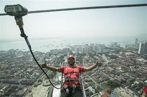  Overcoming Fear: Conquering Heights in a Tiny Aircraft 