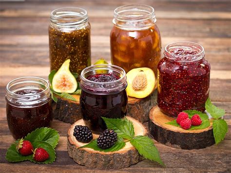  Selecting the Perfect Combination of Spread and Fruit Preserve 