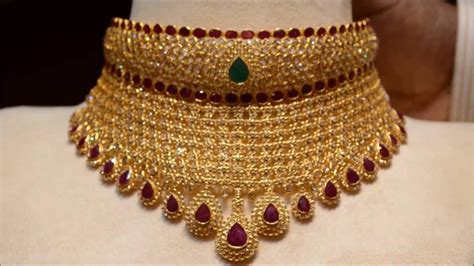 7 Ways to Keep Your Precious Gold Jewelry Pristine for a Lifetime