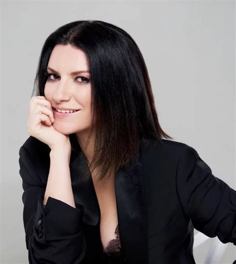 A Brief Overview of Laura Pausini's Life