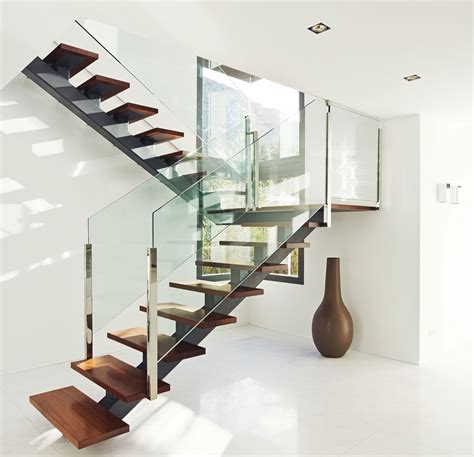 A Fresh Perspective: Revitalizing Interior Design with Glass Staircases