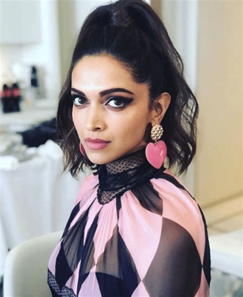 A Glimpse into Bee Deepika's Physical Appearance