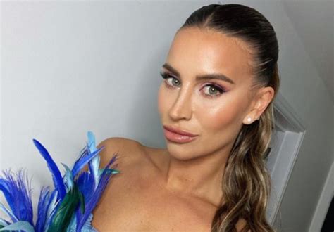 A Glimpse into Ferne McCann's Early Life