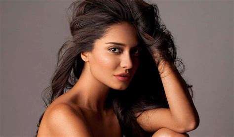 A Glimpse into the Life of Lisa Haydon