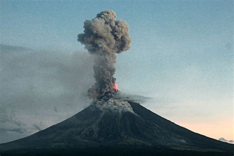 A Sneak Peek into the Violent Past of a Majestic Volcano