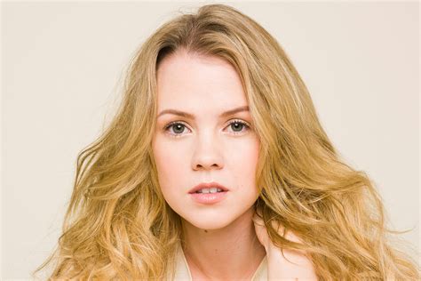 Abbie Cobb’s Social Media Presence and Influence