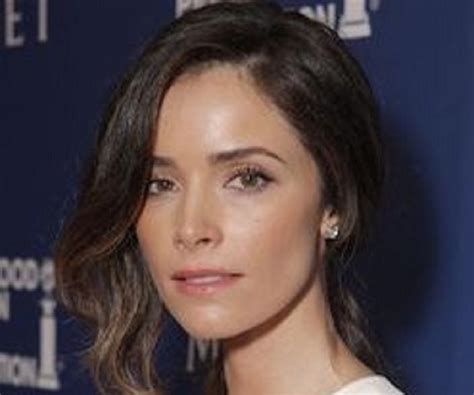 Abigail Spencer's Early Life and Background