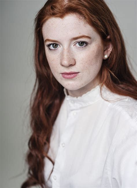 About Ciara Baxendale: Early Life & Education