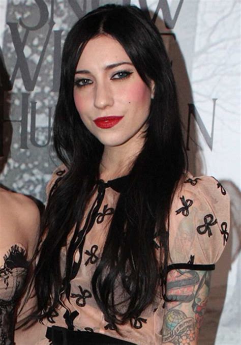 About Jessica Origliasso's Years on Earth