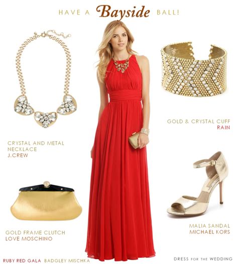 Accessorizing Your Scarlet Gown: Tips to find complementary accessories for your ravishing scarlet gown