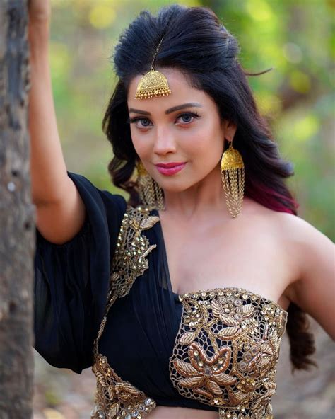 Adaa Khan's Struggle and Achievements