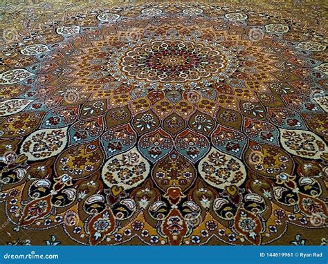 Aesthetic Marvels: Exploring the Intricate Designs of Persian Carpets