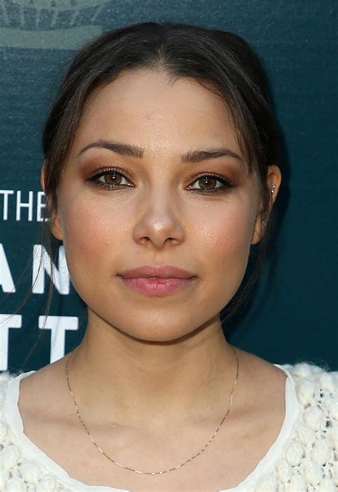 Age: How Old is Jessica Parker Kennedy?