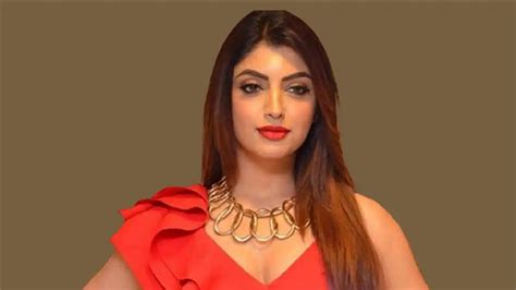 Akanksha Puri Net Worth: Earnings and Achievements