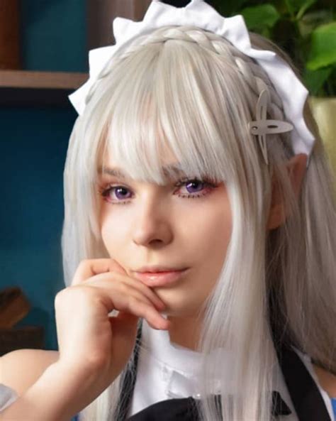 Akariia's Rise to Prominence in the Cosplay Community