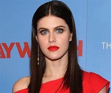 Alexandra Daddario Bio: Early Life Details