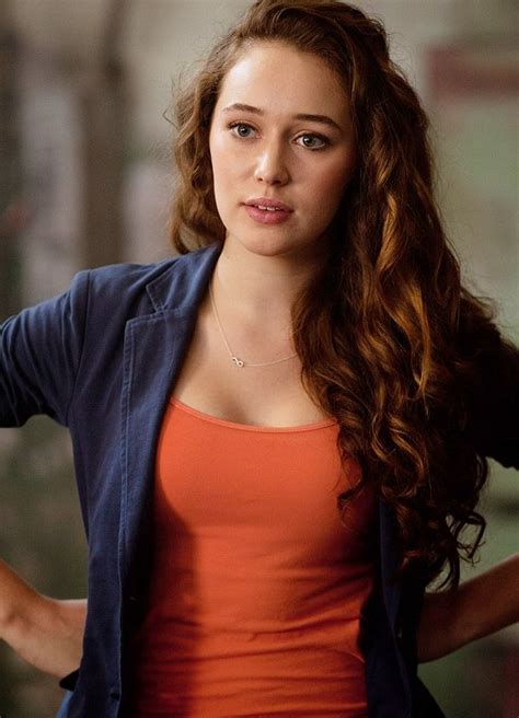 Alycia Debnam Carey Bio