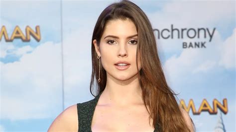 Amanda Cerny's Early Life and Career