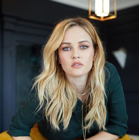 Ambyr Childers: Early Life and Career Beginnings