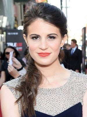 Amelia Rose's Height, Figure, and Body Measurements