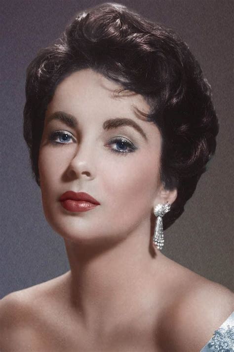 An Iconic Star of Hollywood: Elizabeth Taylor