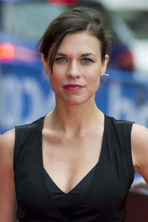 Ana Ularu Height