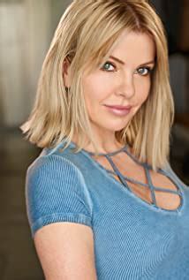 Angela Little: Bio, Age, Height, Figure, Net Worth - Everything You ...