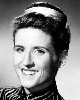 Ann Davis' Age and Birthdate