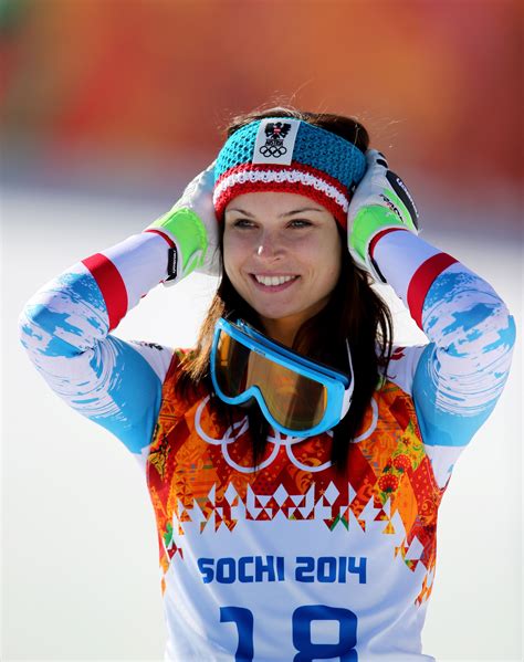 Anna Fenninger: An Emerging Skiing Star