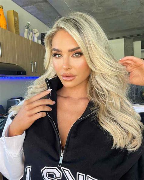 Anna Katharina's Figure: What's the Real Story?