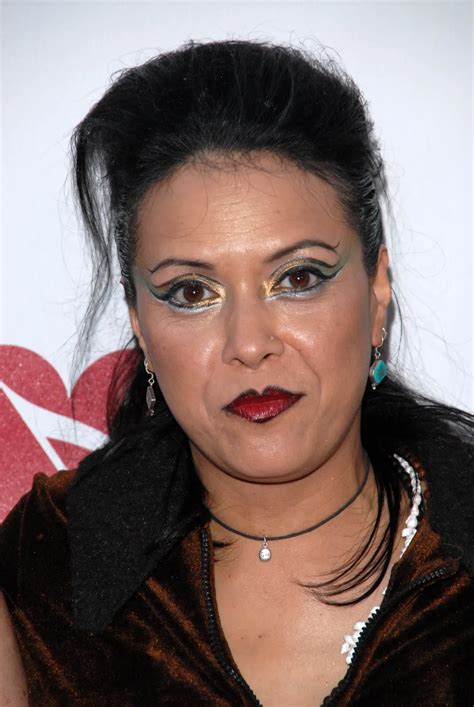 Annabella Lwin's Height and Figure