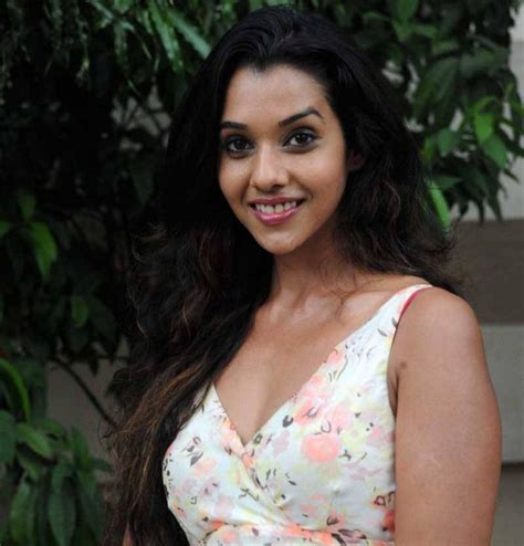 Anupriya Goenka Biography