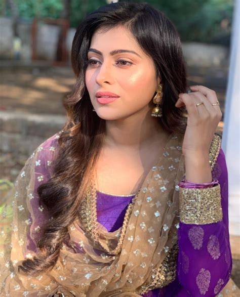 Aparna Dixit's Journey to Success in the Industry