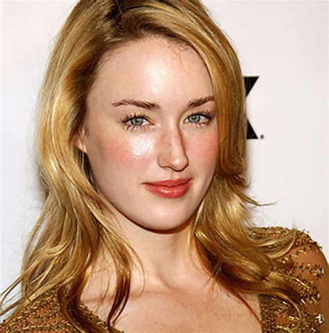 Ashley Johnson Biography