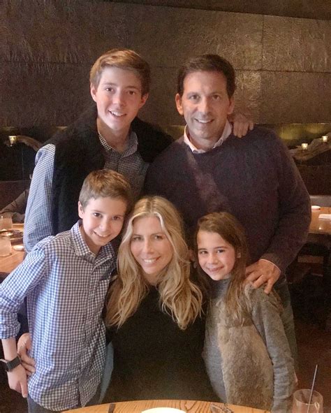 Aviva Drescher: Relationships and Family