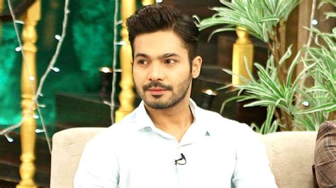 Ayaz Samoo Actor: Early Life and Career