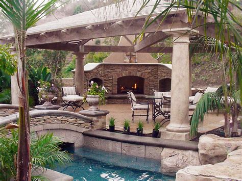 Backyard Bliss: Creating an Outdoor Oasis