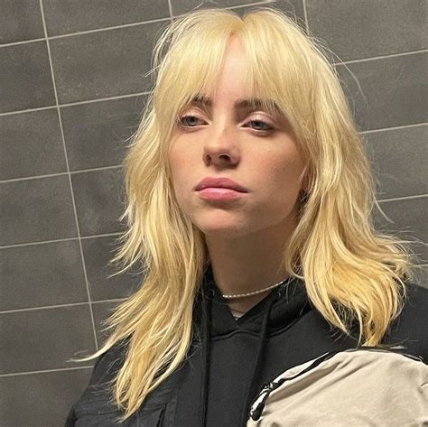 Billie Eilish's Height and Figure Revealed