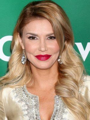 Brandi Glanville's Body Measurements and Figure