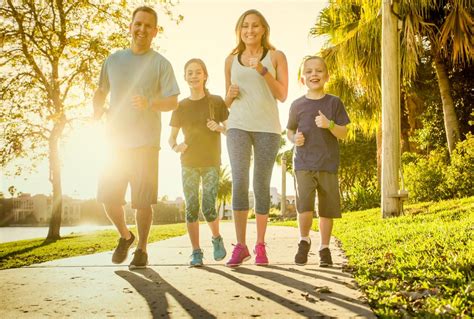 Building a Healthy Lifestyle: The Benefits of Exercising Together as a Family