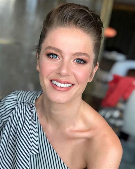 Burcu Biricik Biography: Early Life and Education