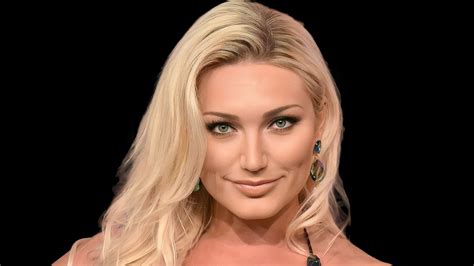 Calculating Brooke Hogan's Net Worth