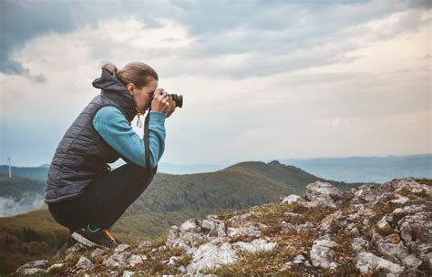 Capturing Memories: Tips for Taking Incredible Photos on Your Adventure