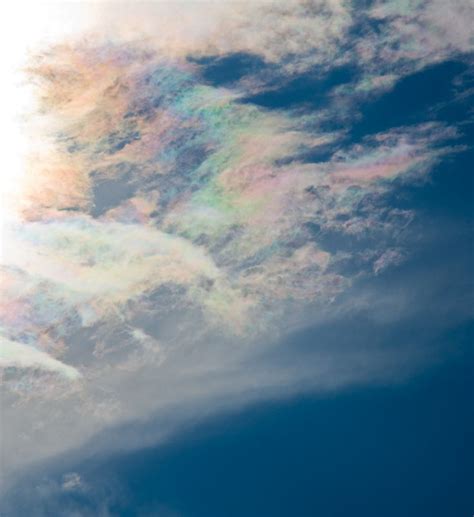 Capturing the Magic: Tips for Photographing Iridescent Sky Displays