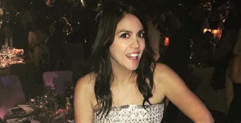 Cecily Strong Bio: Early Life and Career